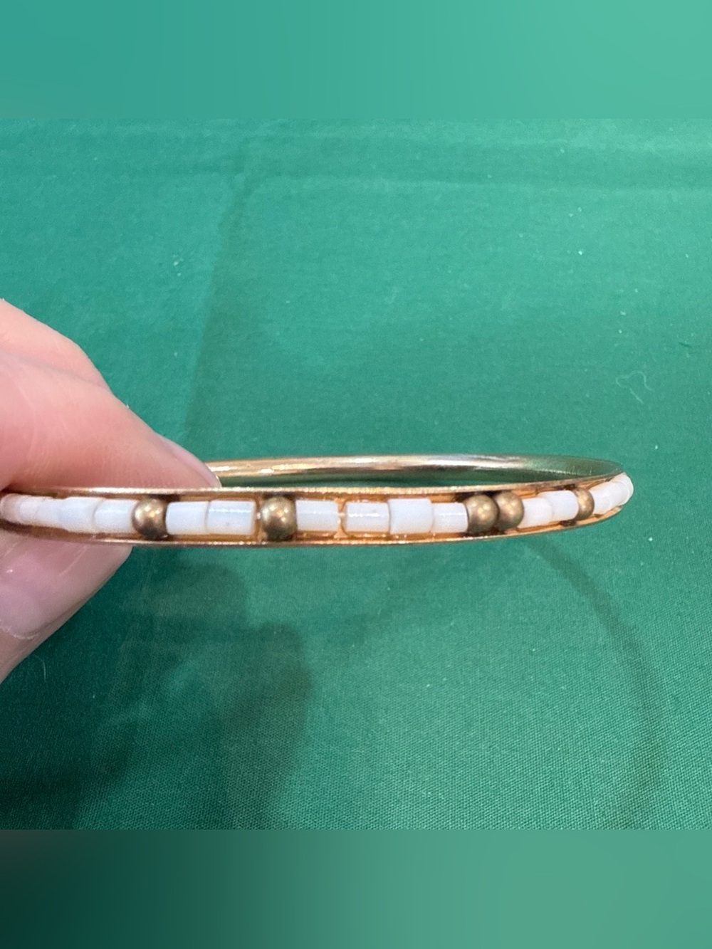 Goldtone Bangle Bracelet With White And Gold Bead Accents. 63F